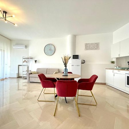 Trani Suite - Moro 10 Екстериор снимка