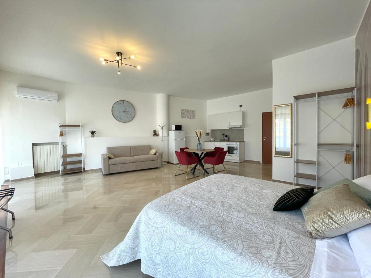 Trani Suite - Moro 10 Екстериор снимка
