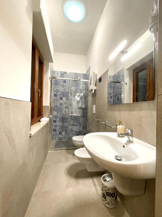 Trani Suite - Moro 10 Екстериор снимка